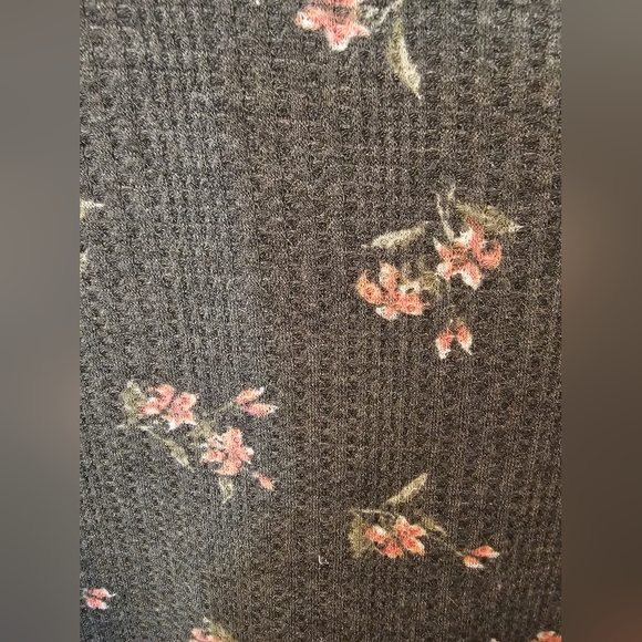 Maurices Tee - Picture 3 of 3